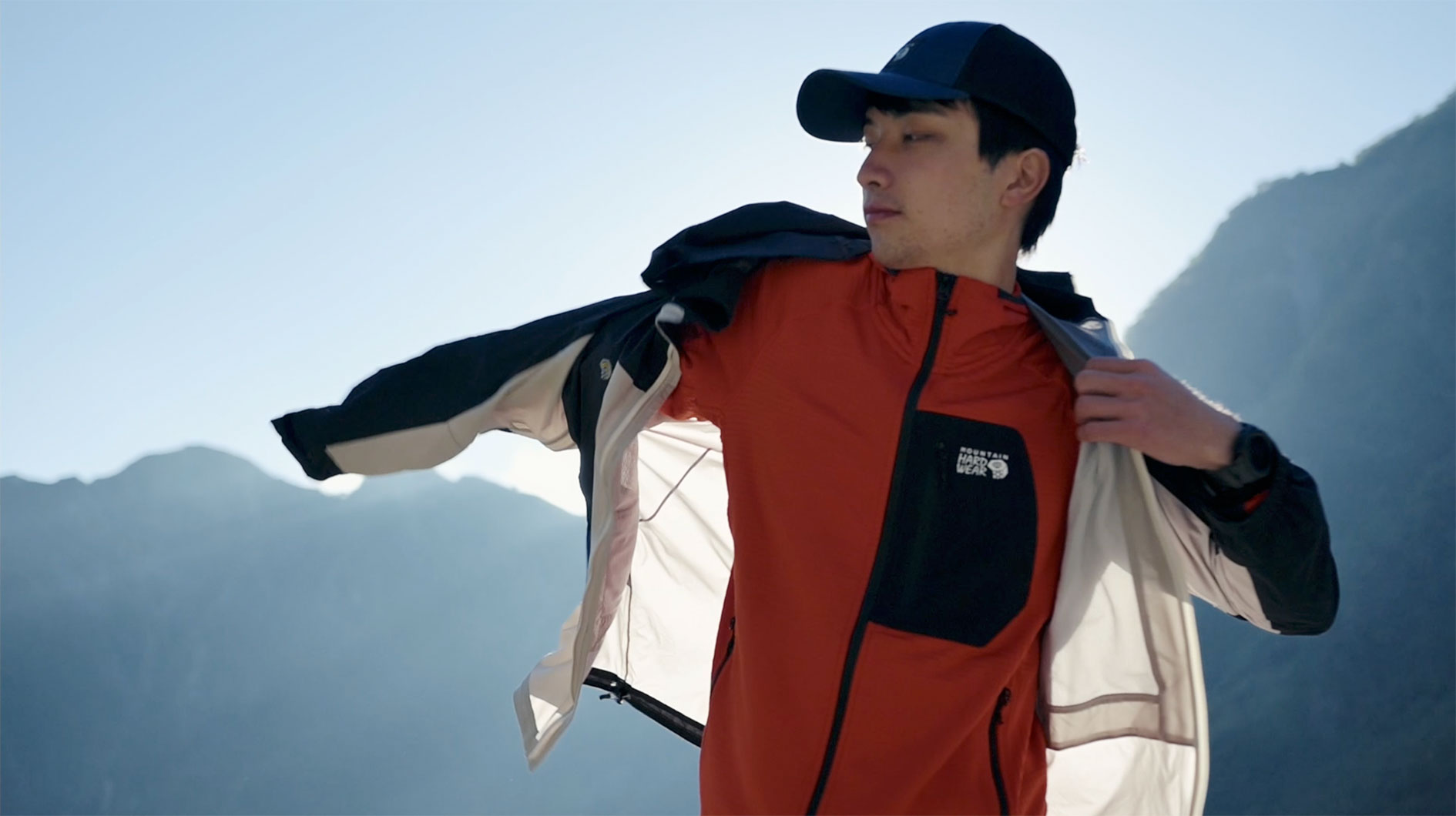 株式会社コロンビアスポーツウェアジャパン 様 /MOUNTAIN HARD WEAR 2022SS Summit Seeker