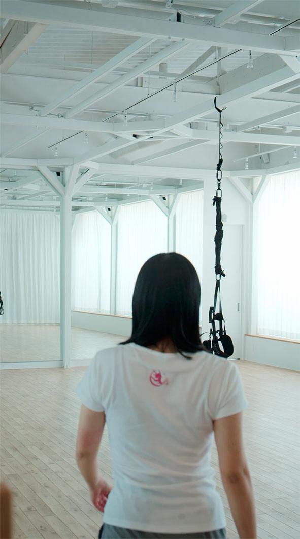 La VENUS 高崎スタジオ 様/HP TOP動画・写真、縦型コンセプト動画